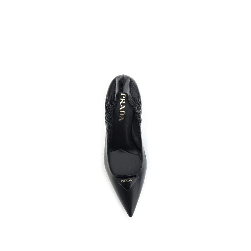 Prada Leather logo Pumps - Walk-In Closet