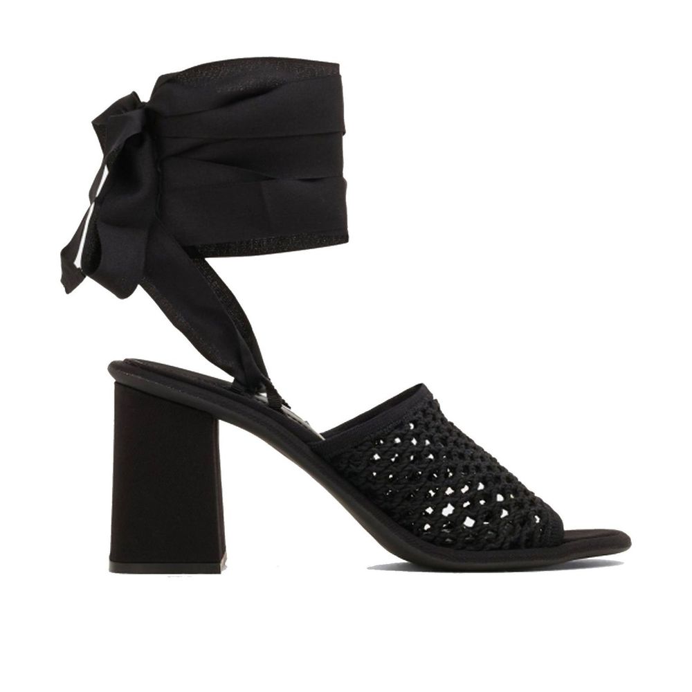 Macrame Sandals - Walk-In Closet